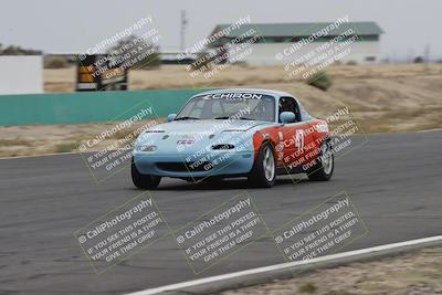 media/Jun-01-2025-CalClub SCCA (Sun) [[eae223c5dd]]/Group 5/Race (Front Straight)/